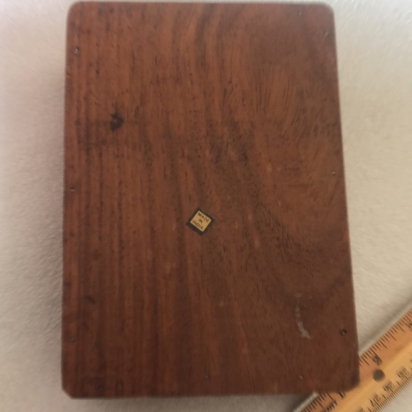 Indian hand caved wooden jewelry box/ decor - Picture 7 of 15